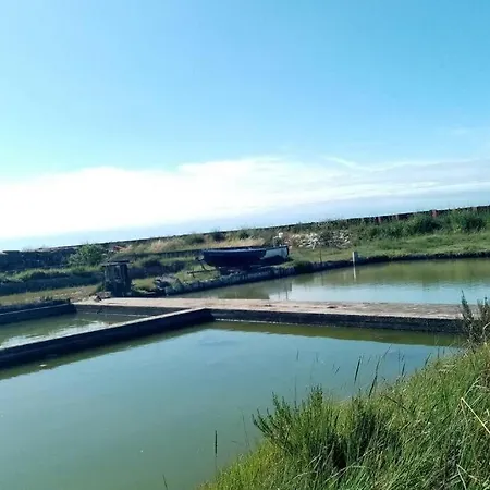 Souzy - Chic Silence Et Cosy, à 100m De La Charente Et 2km De L'ocean